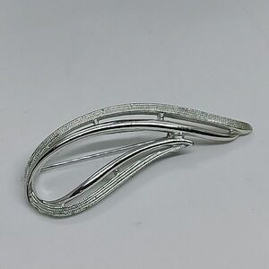 Vintage Silver Tone Sarah Coventry Brooch